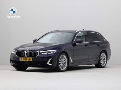 BMW 5-SERIE Touring 530d xDrive Luxury Line