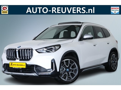 BMW iX1 xDrive30 High Executive M-Sport 67 kWh / Opendak /