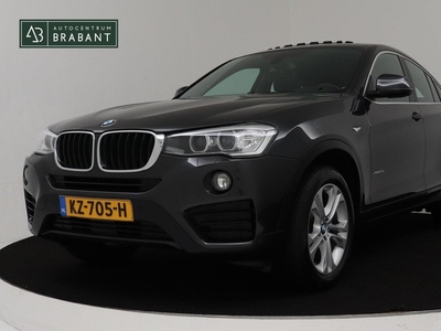 BMW X4 XDrive20i Centennial High Executive (NL-auto, Dealer Onderhoud, Panorama, Navi Pro, StoelV, Leer, PDC V+A, Cruise Con, Etc)