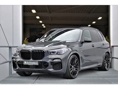 BMW X5 xDrive45e M-sport 394pk Dravitgrijs Pano