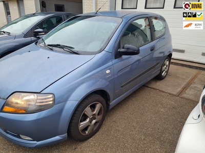 CHEVROLET KALOS 1.2 Breeze met goedwerkende airco en trekhaak !!