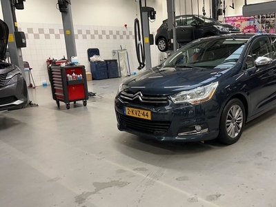 CITROEN C4 COLLECTION 1.6 VTi-120pk Navigatie&BT | Cruise & Climate control | Parkeersensoren achter | 16inch LM-velgen