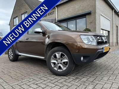 Dacia Duster 1.2 TCe 4x2 Prestige Trekhaak / Navigatie /