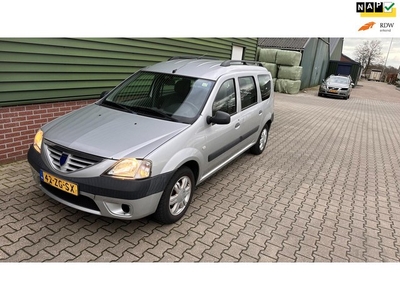 Dacia Logan MCV 1.6-16V Lauréate