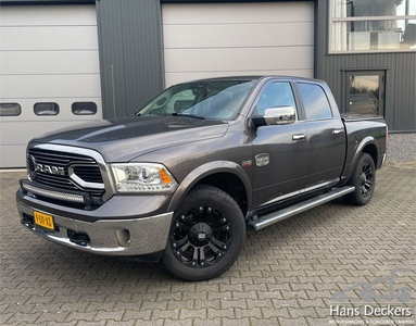 Dodge Ram 1500 5.7 V8 Longhorn Luchtvering Camera Alpine Guerrilla Uitlaatklep