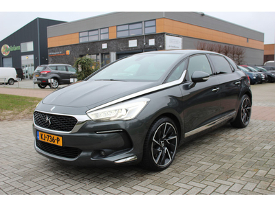 DS DS 5 2.0 BlueHDi 150 PK Clima-Cruise-Navi-Dodehoek Detectie-Pano-Camera-Afn. Trekhaak- Winterbanden !!