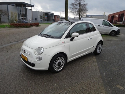 Fiat 500 1.2 Lounge/Airco/Boekjes/ Panoramadak