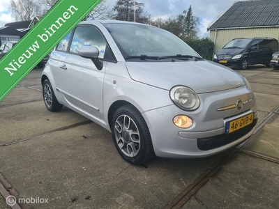 Fiat 500 1.2 Lounge slechts 105423 km ..nap