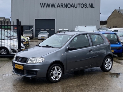 Fiat Punto 1.2-16V Dynamic, APK TOT 22-02-2025, AIRCO