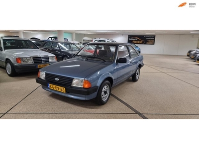 Ford Escort 1.3 Bravo 109.000dkm!! Belastingvrij!!! 2jaar