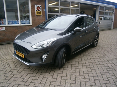 FORD FIESTA 1.0 95 pk EcoB. Active X Navi , Winterpack.