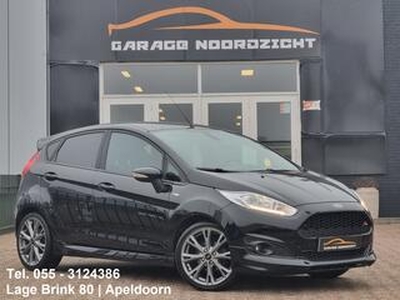 Ford FIESTA 1.0 EcoBoost ST Line ECC/AIRCO|GETINT GLAS|STOELVERWARMING|PDC ACHTER|BLUE TOOTH|DEALER ONDERHOUDEN|1e EIGENAAR Maandag tot Vrijdag geopend van 09.00 tot 20.00 uur geopend en Zaterdag van 09.00 tot 18.00 uur .