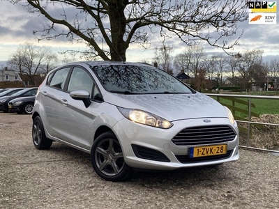 Ford Fiesta 1.0 Style 65.000 NAP + Airco + Navi nu €