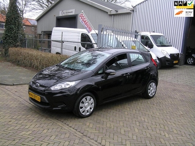 Ford Fiesta 1.25 Limited 142 D km nap airco APK