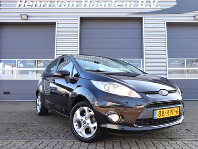 FORD FIESTA 1.25 Titanium 82 PK | Airco | Cruise Control | Voorruitverwarming | Bluetooth | NAP