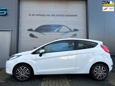 Ford Fiesta 1.25 Titanium airco nieuwe apk 2010 zeer netjes