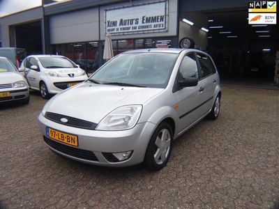 Ford Fiesta 1.4-16V First