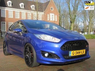 Ford Fiesta 1.6 ST2 200PK TOPSTAAT 2014 A-Z HISTORY