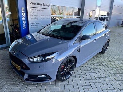 Ford Focus Benzine