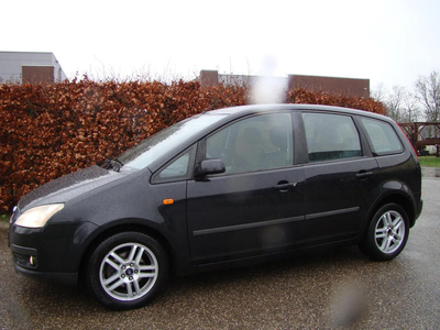 Ford Focus C-MAX Nwe apk € 1222 .