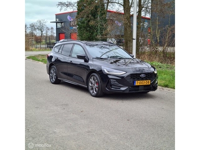 Ford Focus Wagon 1.0 EcoBoost Hybrid ST Line X