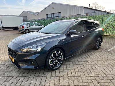 Ford Focus Wagon 1.5 Automaat EcoBoost Vignale Airco/Navi