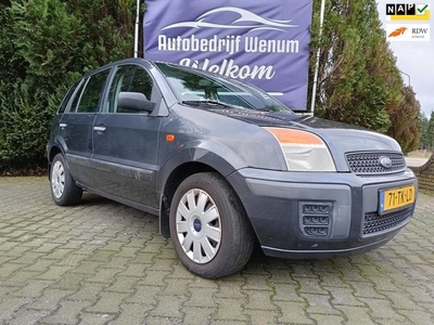 Ford Fusion 1.4-16V Champion AIRCO, TREKHAAK,NIEUWE