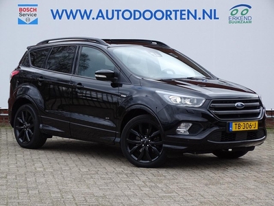 Ford Kuga 1.5 EcoBoost ST LineTREKHAAKPANOCAR-PLAY