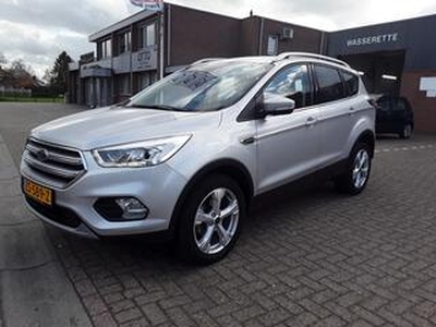 Ford KUGA 1.5 EcoBoost TITANIUM / NAVI / DAB