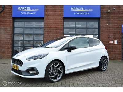 GERESERVEERD Ford Fiesta 1.5 EcoBoost ST-3 Performance