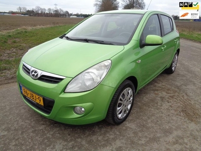 Hyundai I20 1.4i DynamicVersion Airco! NL auto! NAP!