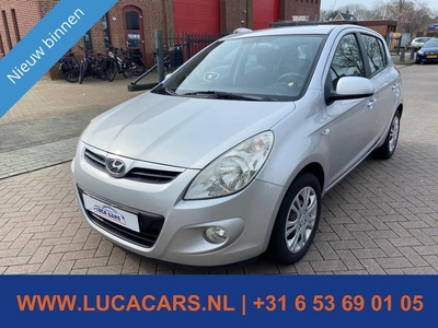 Hyundai I20 2X SLEUTEL AIRCO