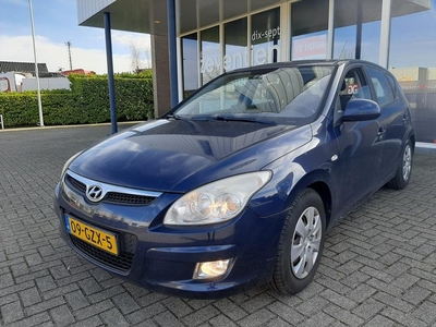 Hyundai I30 1.6i Dynamic Airco