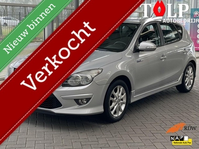 Hyundai i30 1.6i i-Motion Business hb 5 drs 2011 Navi Airco