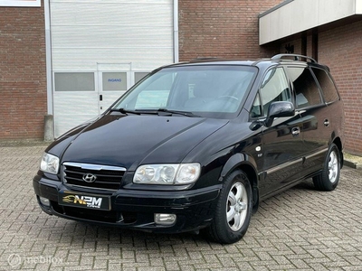 Hyundai Trajet 2.7i V6 Style Motion Automaat