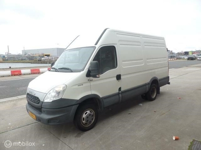 Iveco Daily 40C15V 330 H3