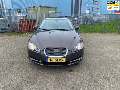 Jaguar XF 2.7D V6 Premium Luxury Automaat !!!