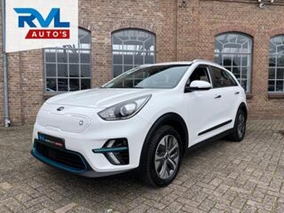 KIA e-Niro DynamicLine 64kWh 1e Eigenaar Navigatie Camera Leder