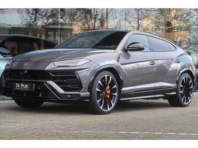 Lamborghini Urus Benzine