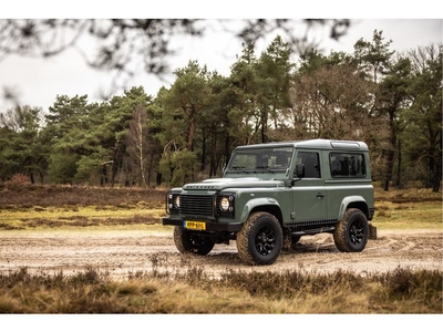 Land Rover Defender 2.2 Tdci Station Wagon 4 seater EURO 5