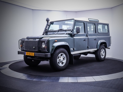 LAND ROVER DEFENDER 2.5Td5 123Pk 9Pers. County RADIOCD/TREKHAAK/SNORKEL/RESERVEWIEL/KANTELDAK GLAS/ELEK.PAKKET