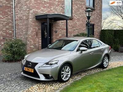 Lexus IS 300h 25th Edition Navi Leer Xenon