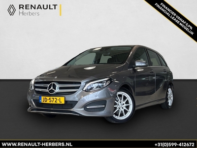 MERCEDES B-KLASSE 180 Ambition AUTOMAAT / NAVI / ECC / ALL SEASON / TREKHAAK