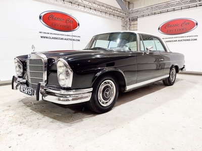 Mercedes-Benz 280 Coup‚ - ONLINE AUCTION