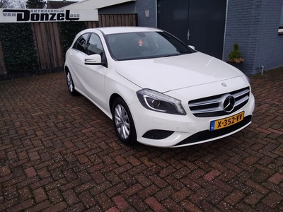 Mercedes-Benz A-Klasse 180 Ambition AUTOMAAT NAVIGATIE +