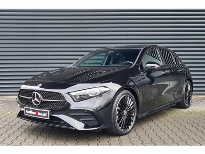 Mercedes-Benz A-Klasse 200 AMG Line - Panodak - Multibeam -