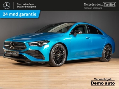 Mercedes-Benz CLA-klasse 180 AMG Line Panorama dak