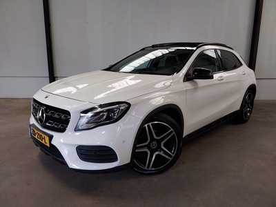 Mercedes-Benz GLA 180 AMG PANO DAK ALCANTARA FULL LED NAVI CRUISE AIRCO AFNB TREKHAAK