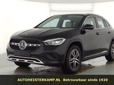 Mercedes-Benz GLA-KLASSE 180 Automaat 136 PK Beige Leder Stoelverwarming LED Navi