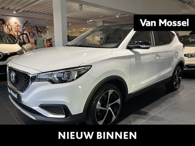 MG ZS EV Luxury 45 kWh | Leder | Panorama-dak | Stoelverwarming | Navigatie | Apple Carplay & Android Auto | 1e eigenaar | Automaat